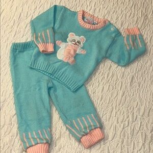 VINTAGE Blue and Pink Bear Child’s Sweater Set